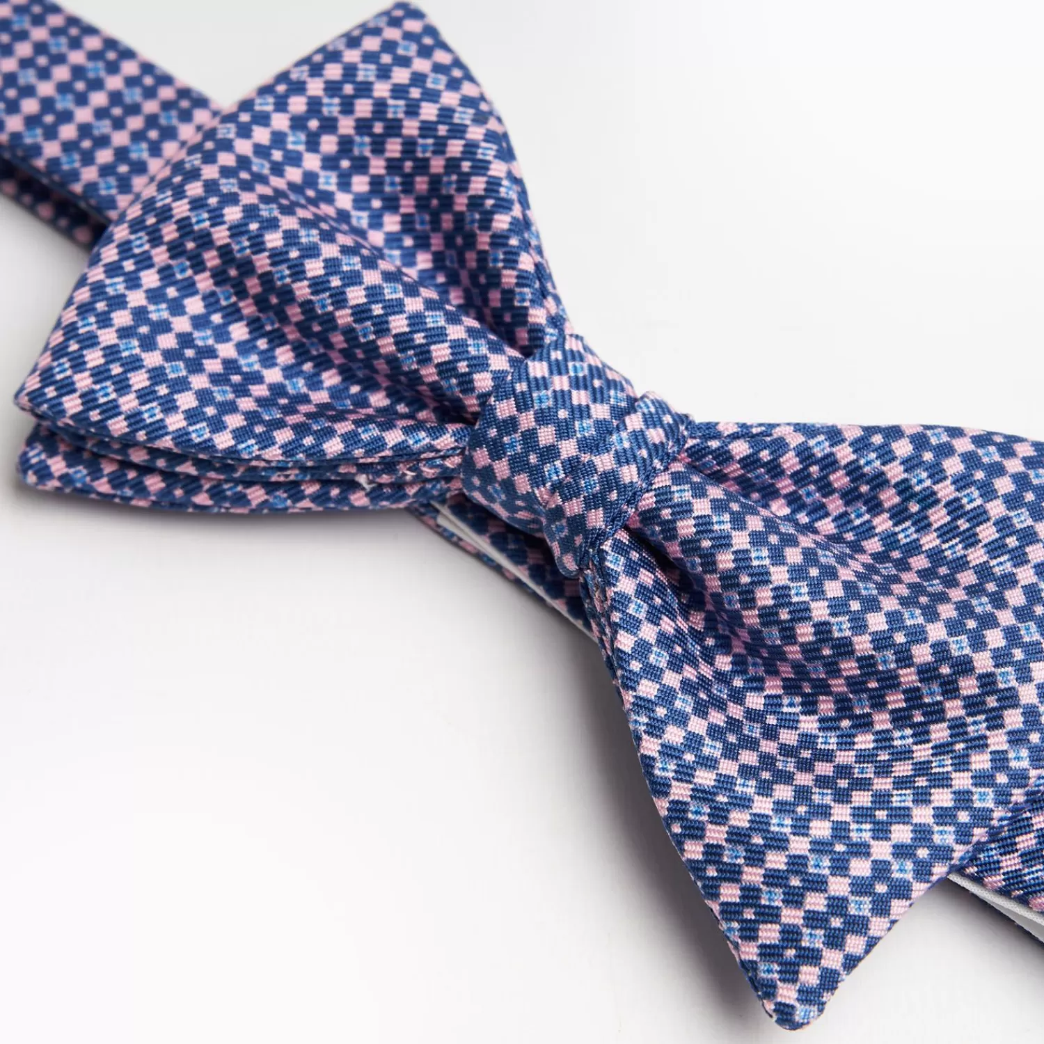 Bluette Pre-Knotted Silk Bowtie - Small Geometric Pattern>E.Marinella Best