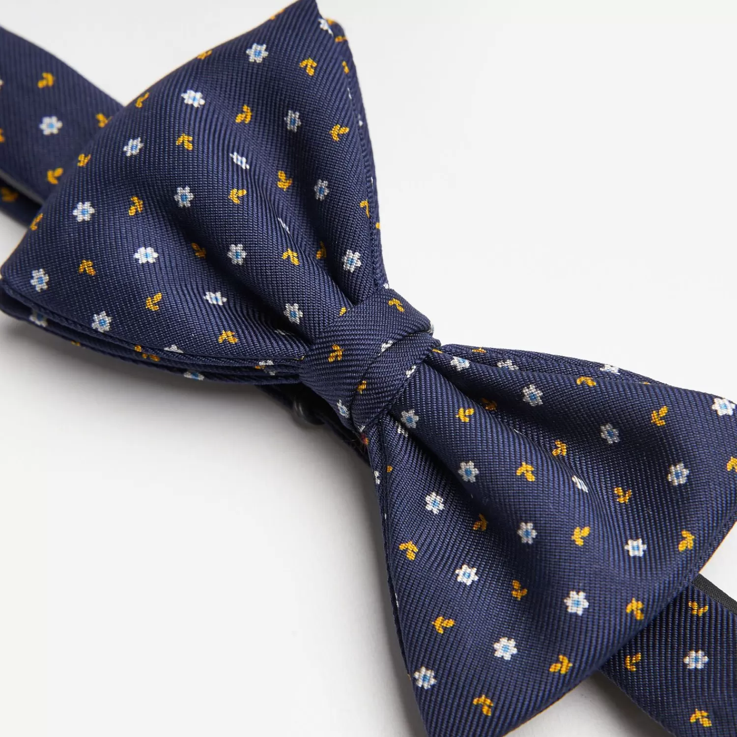 Dark Blue Pre-Knotted Silk Bowtie- Small Flower Pattern>E.Marinella Best Sale