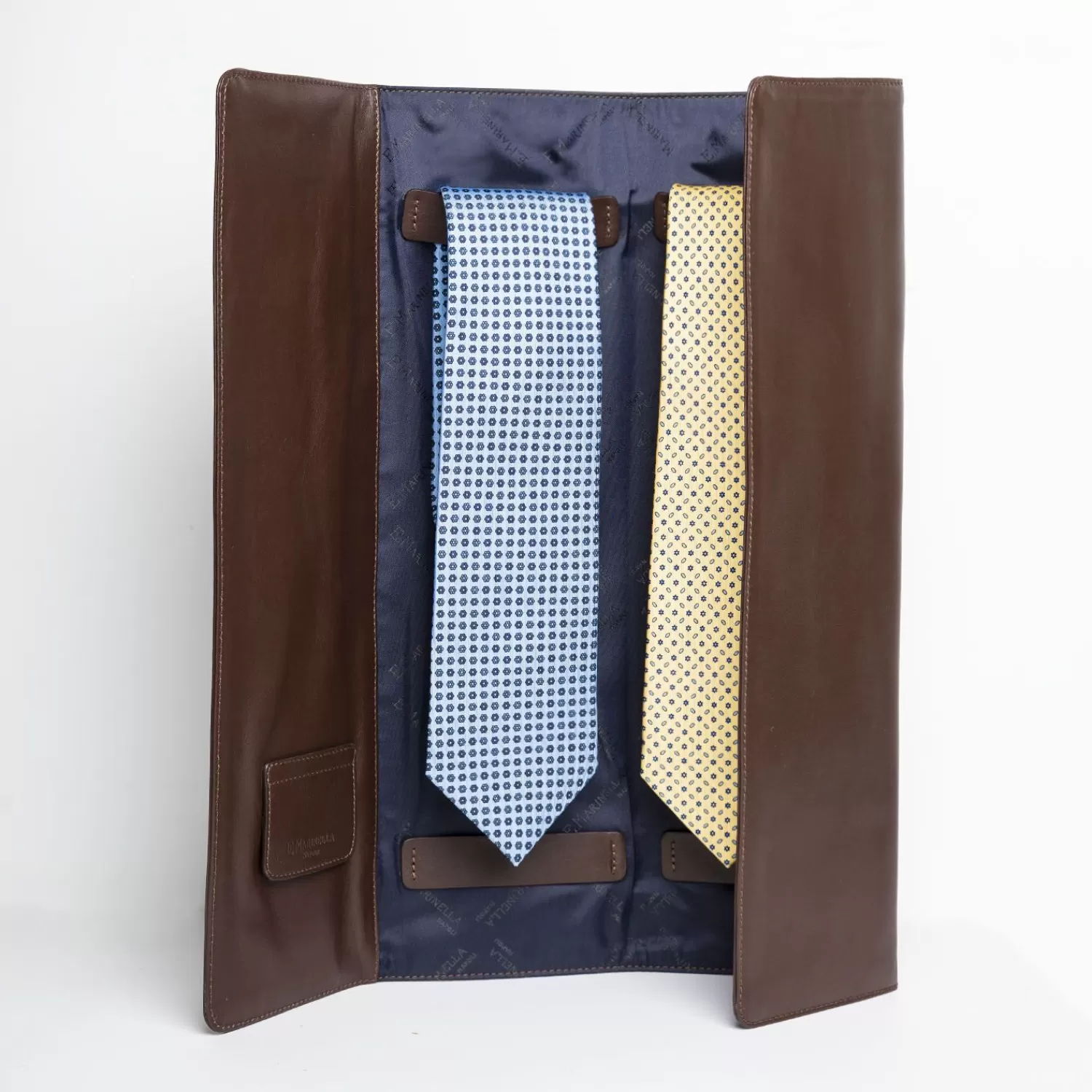 Dark Chocolate Travel Tie Holder In Leather>E.Marinella Outlet