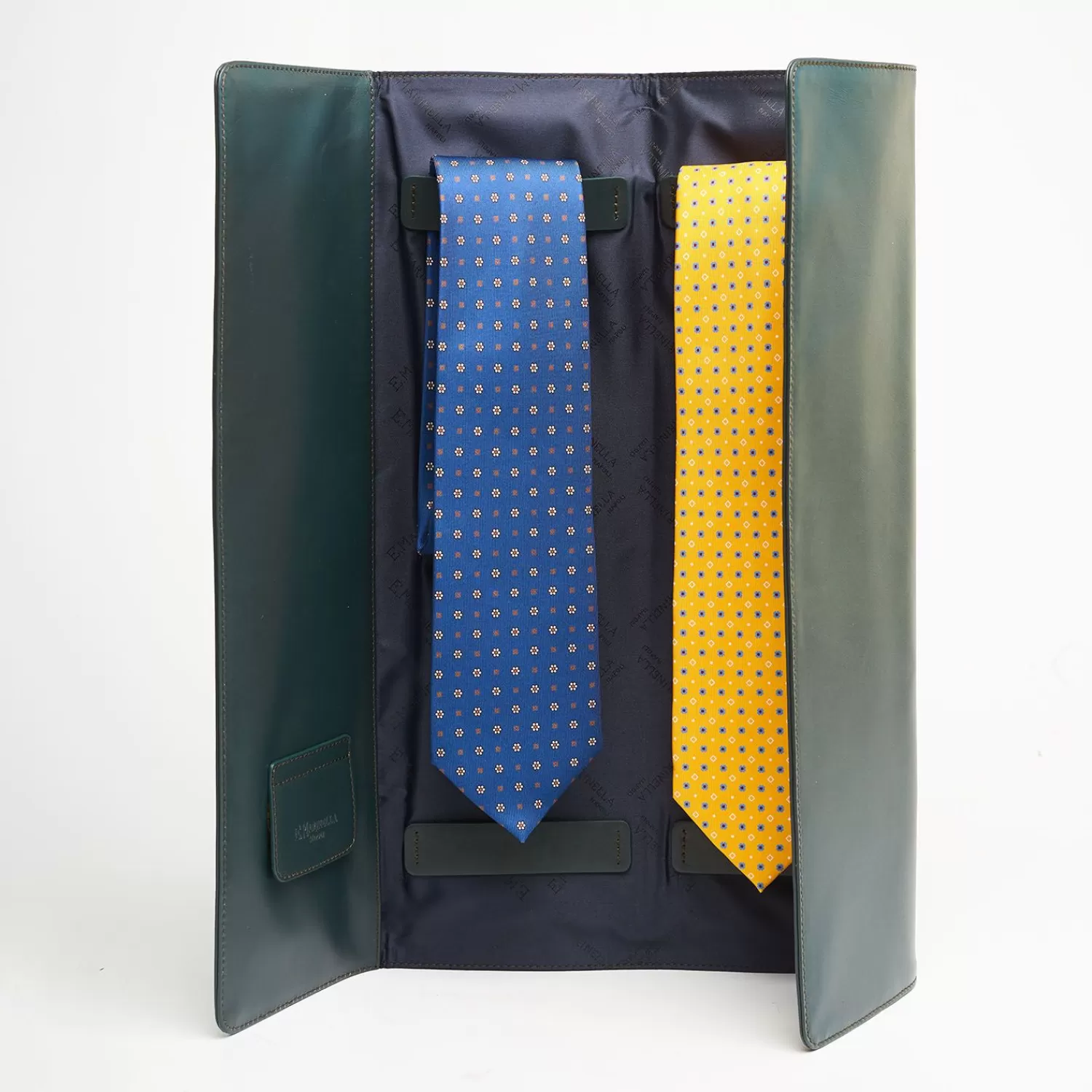 Dark Green Travel Tie Holder In Leather>E.Marinella Shop